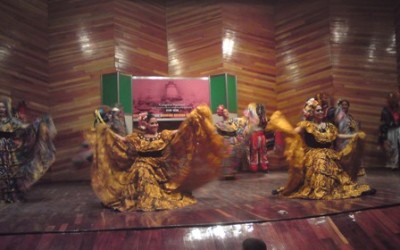 Danza folklorica de la UNICACH – Congreso Nacional de Historia Tuxtla Chiapas