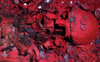 Reina Roja regresa a tumba maya de Chiapas