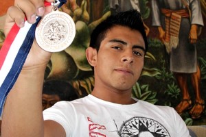Victor Mendez Hidalgo a Panamericano