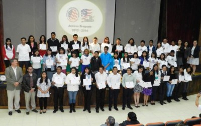 Embajada de Estados Unidos entrega becas para el aprendizaje del idioma inglés