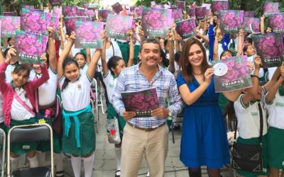 Otorgan libros a niños de Chiapas para promover interculturalidad y arte